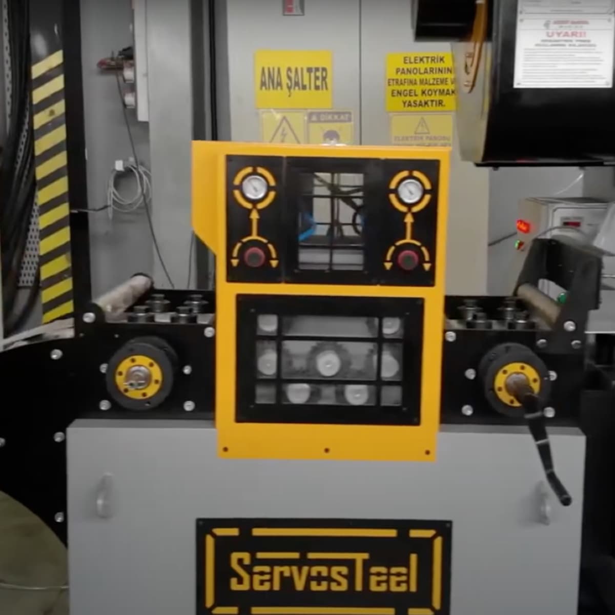 Servo Sürücüler